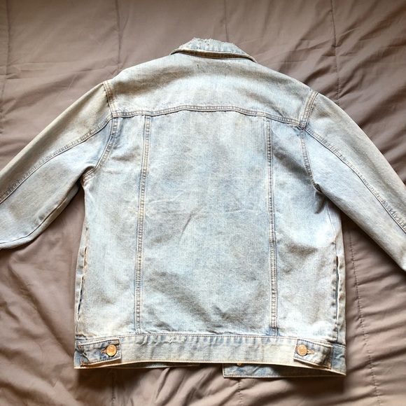 Forever 21 oversized jean jacket - Picture 4 of 4
